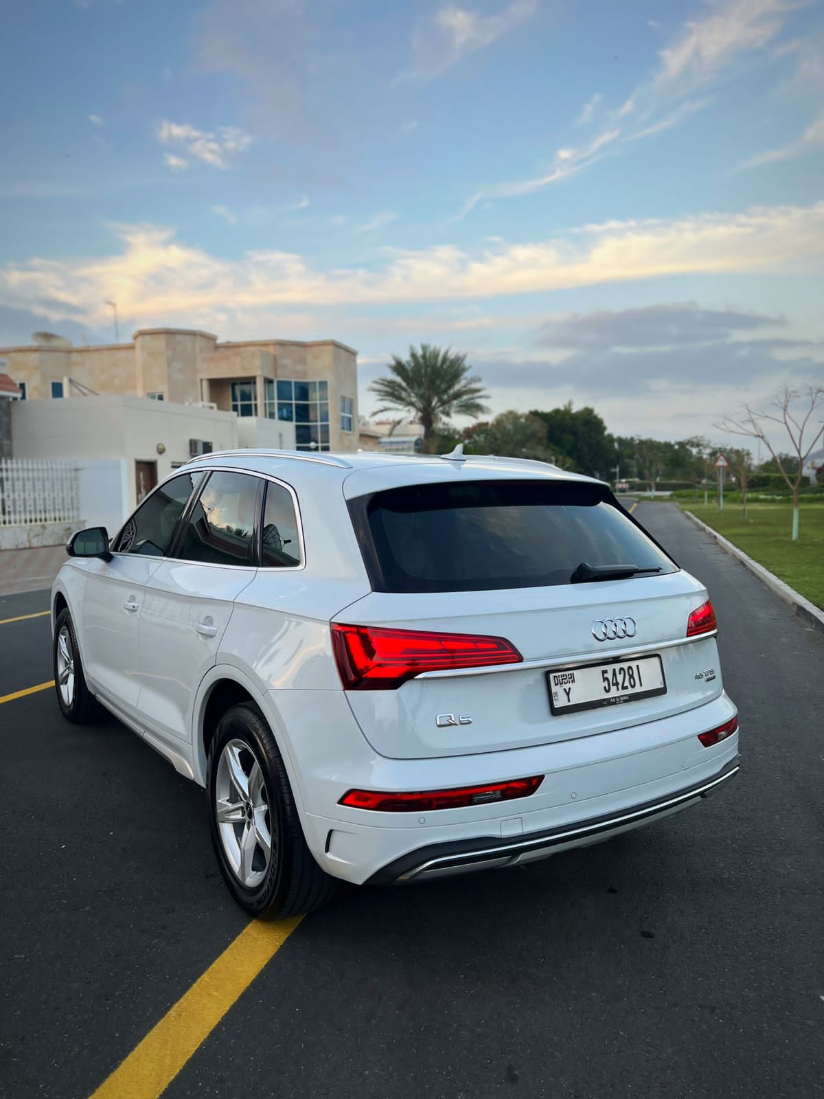 Audi_Q5_2022_4