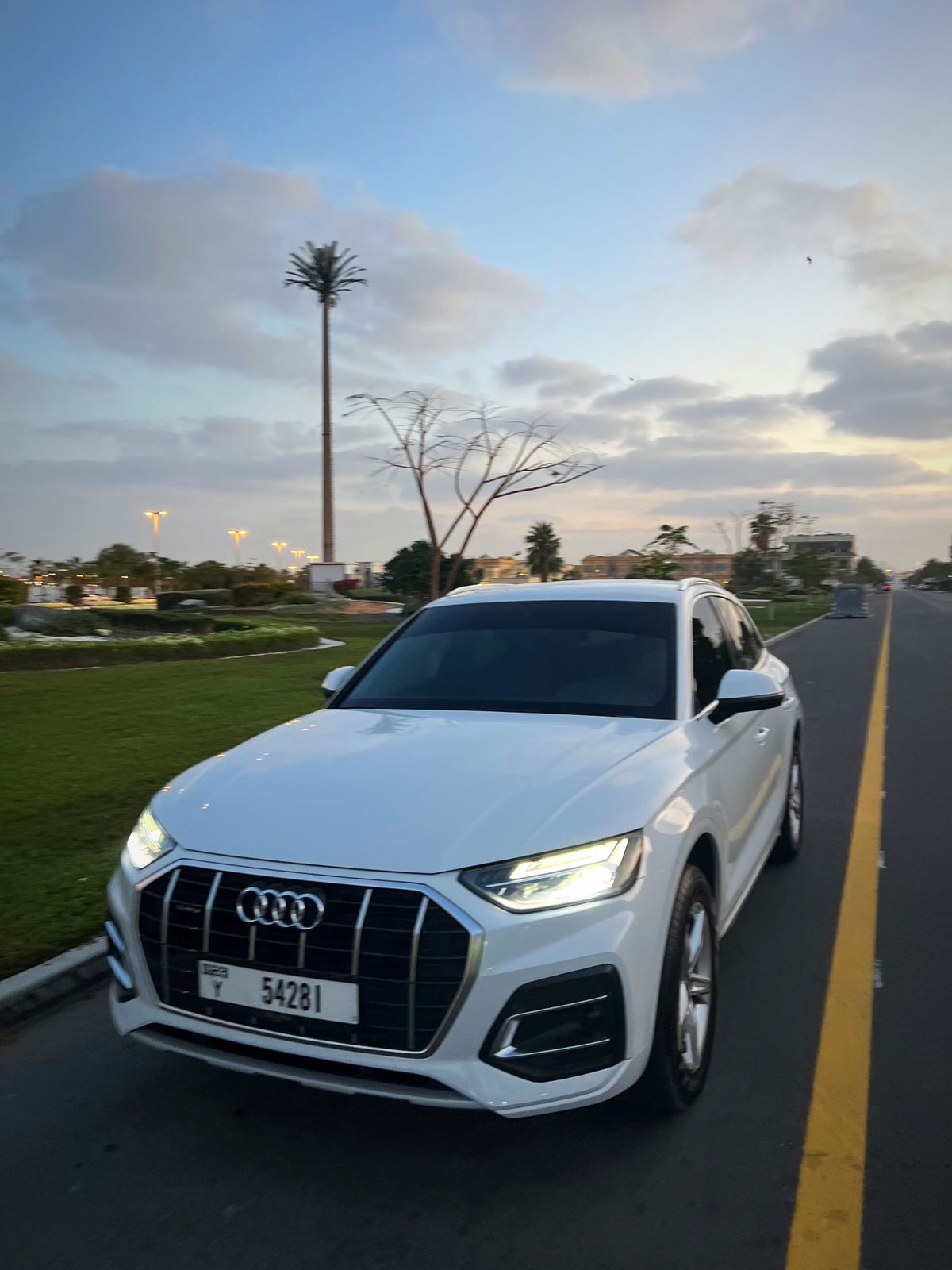 Audi_Q5_2022_6