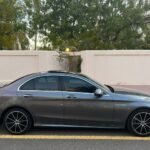 Mercedes_Benz_C300_2021_16